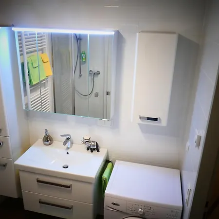 Lägenhet Chads Mit Tiefgarage Free Parking