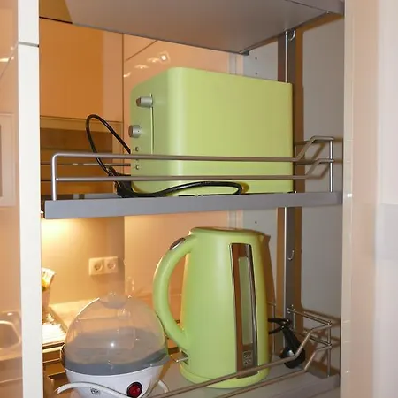 Chads Mit Tiefgarage Free Parking Graz