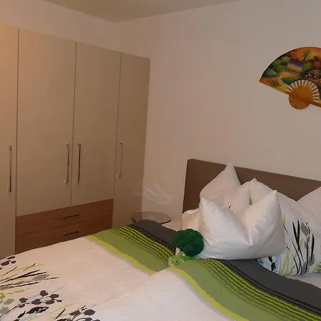 Chads Mit Tiefgarage Free Parking * Грац